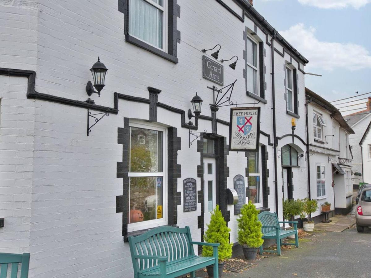 Lovely 2-Bed Apartment Colyton, Nr. Jurassic Coast エクステリア 写真
