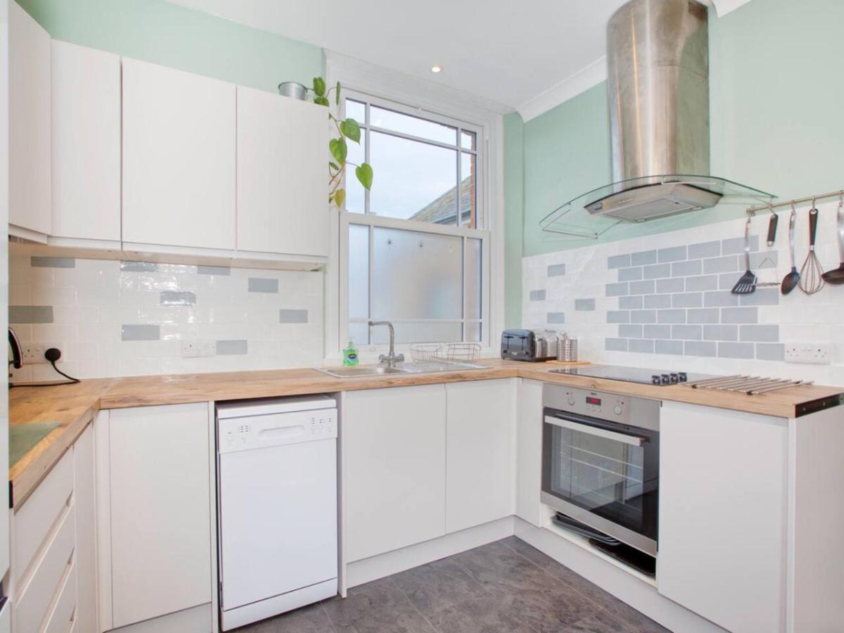 Lovely 2-Bed Apartment Colyton, Nr. Jurassic Coast エクステリア 写真